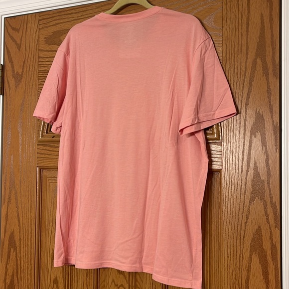 Great summer color tee - Picture 4 of 5